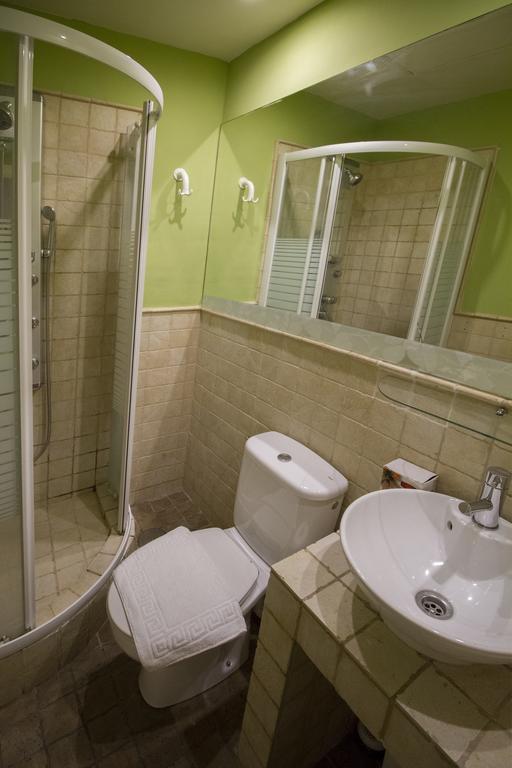 Foster Apartamentos Sol Madrid Rum bild